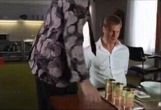 Martina Hill als sexy Verbrecherin