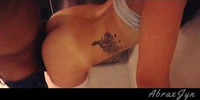 Quítate ropa, tenemos hablar-publico