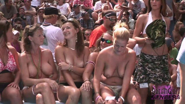 Amateur Skin Contest Nudes Poppin Part