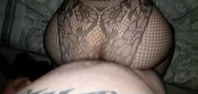 Premiering muy neighbor's gift