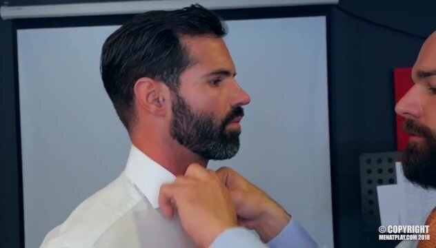 GOOD DEED AND A DIRTY SUIT. MAX DURO POUNDS DANI ROBLES!!!