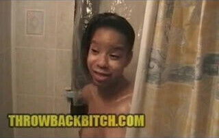 she 4 feet 3 and she my daddy in the black ass after shower