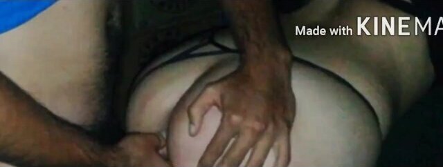 Esposa exhibida y follada en lugar público por desconocido durante la cuarentena del covid 19