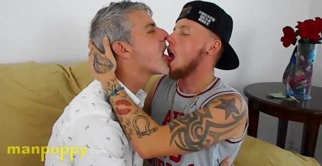 Kissing Trans Dickerson Richard Lennox Manpuppy