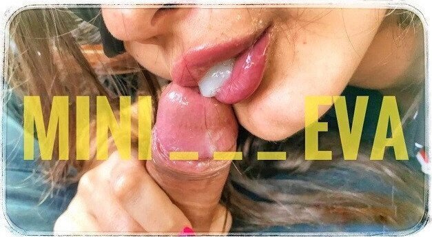 EVA WAS ASLEEP WHEN WE ARRIVED AT THE SEA, ADAM WANTED A DEEP BLOWJOB, AND HE WOKE HER UP 4k 18+