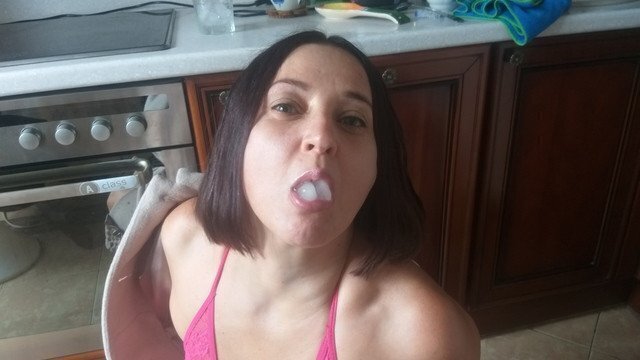 сегодня десерт, красотка? Минет льдом!