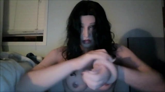 Pt3! remove latex female mask female silicone hand gloves!