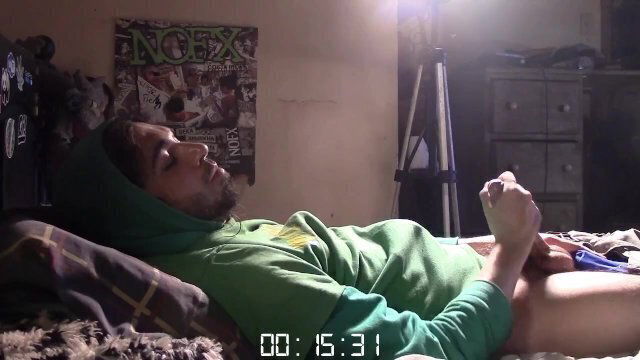 Watching Porn Quarentine Session. Cumshot Angle