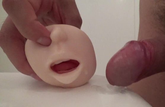 久しぶりのフェラオナホが気持ちよすぎて秒で射精してしまう変態君。