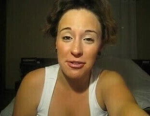 girl shake Booty Meat