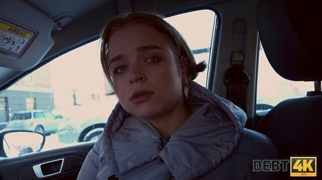 DEBT4k. Chick prestito, quindi perché chiede sconosciuto coprirlo fare