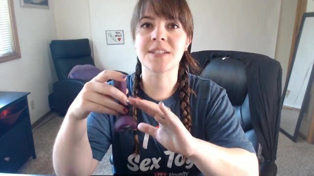 Tracy's Couple's Vibrator Review