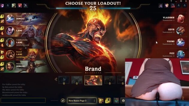 Inflatable Buttblug Challenge League Legends Luna