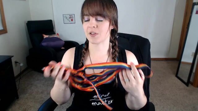 Review Inclusion Harness Rainbow Strap