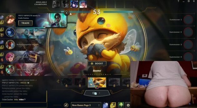 Playing League Legends with clit sucking League Legends Luna