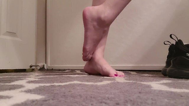 Nike Sneakers Taking Feet Play Long Socks