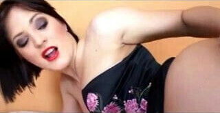 Facesitting on Male Slave BVR