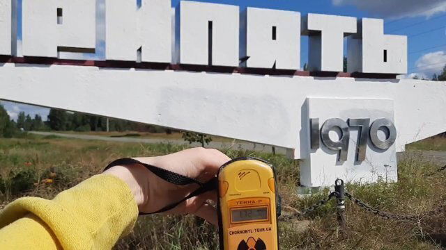 Playing with pussy Chernobyl where there radiation