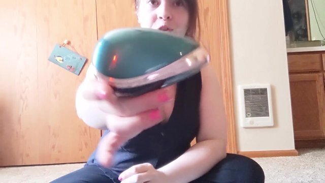 KissJoy King Unboxing Clitoral Sucker