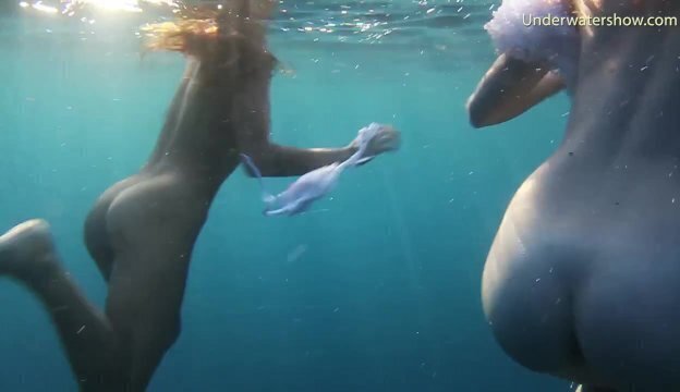 Naked girls Tenerife having water