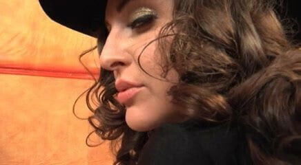 Big Booty Cowgirl Z!