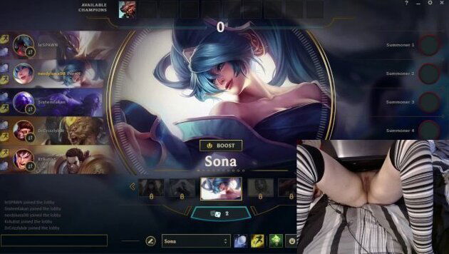 BACK! Gamer Girl playing naked League Legends Luna