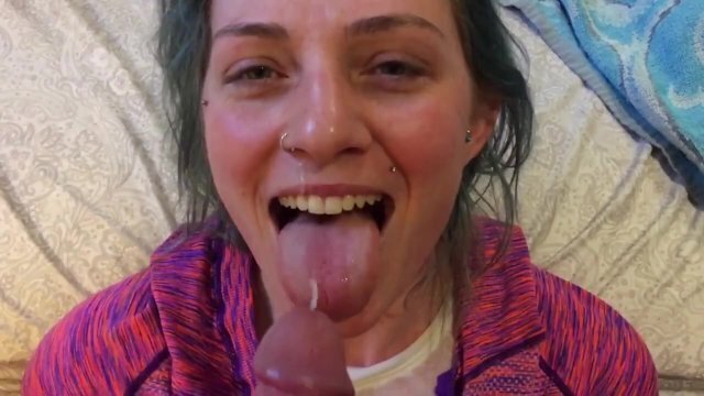Amazing Cumshot Facial on Enthusiastic Blue Haired Bunnie