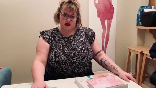 ALICE EATS: TEACHER VORE GULPING DOWN WHOLE CLASS