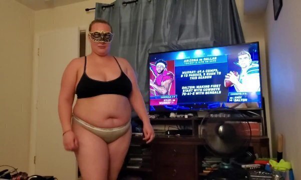 I INTERUPT HIM WATCHING FOOTBALL TO SUCK HIS HARD COCK 