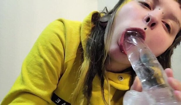 princess cleans after quietly playing with herself while next room