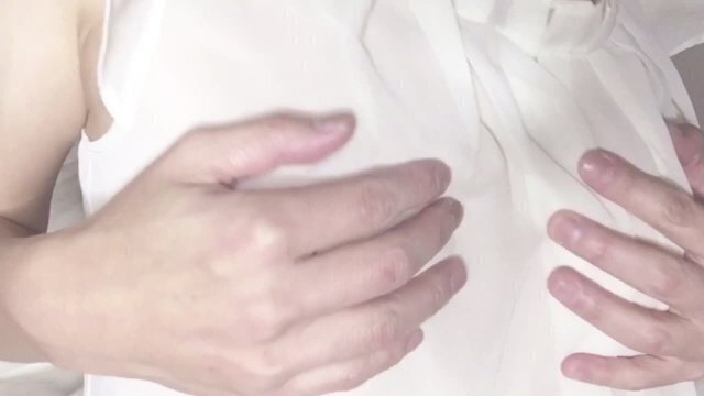 【じらしおっぱい】ノーブラすけすけブラウス越しにチクニー nipple masturbation clothe Japanese amateur