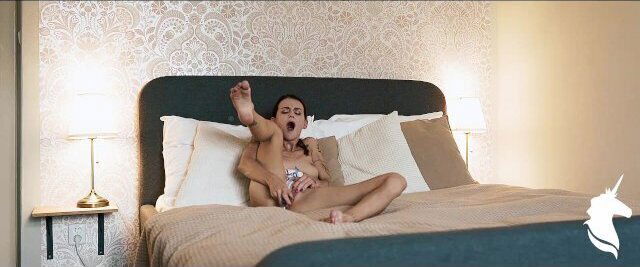 LOVE PLAY WITH PUSSY!