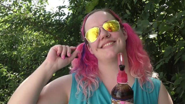 Sophie Flame Smoking Fetish (bonus vid)
