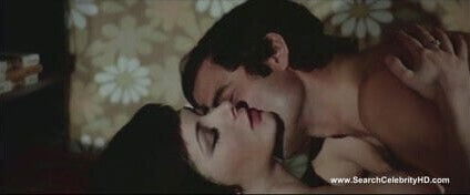 Edwige Fenech nude - Strip Nude for Your Killer (1975)