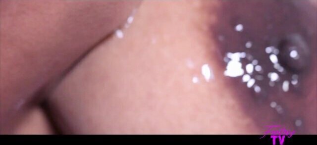 Splashingly feeling slippery!