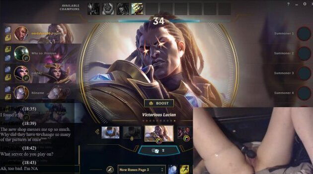Girl plays League Legends with Vibrator slowly massaging clit
