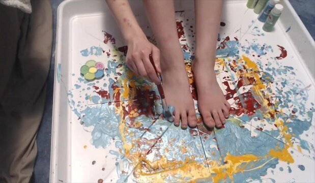 Painting picture cute feet