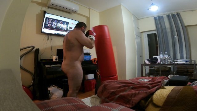 Dimitris NastymindNaked Basic Boxing: Cross (time lose some extra fat)