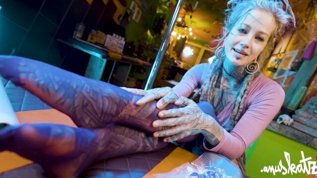 yourself SEXY present Anuskatzz SELL WORN items Write private message details