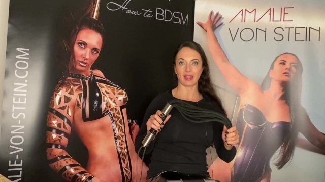 Difference between leather rubber flogger!