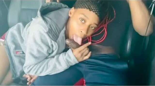 STEPSISTER SUCKED DICK stepmoms