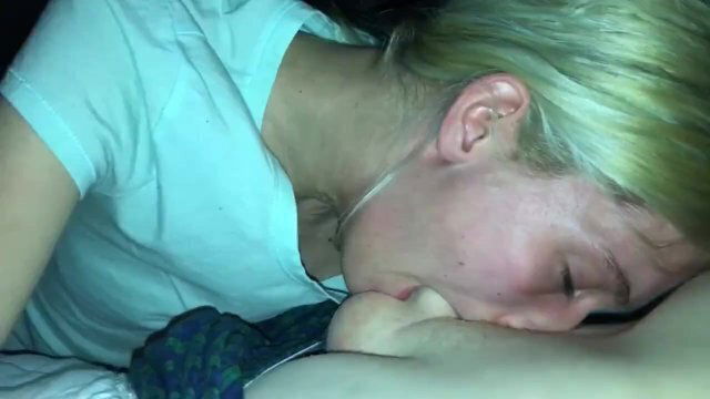 Robin lovely still gives best head