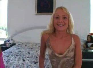 Austin O' Riley and Heather young do some cum swapping 