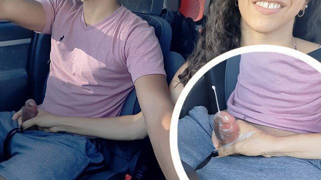 novia masturba mientras llevo casa Argentina Amateur ParejaPornhub