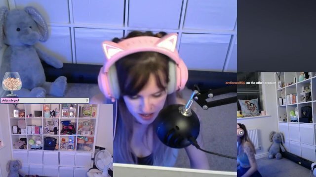 GAMER GIRL GETTING SWEATY BEAT SABER (SHYPHOEBE)