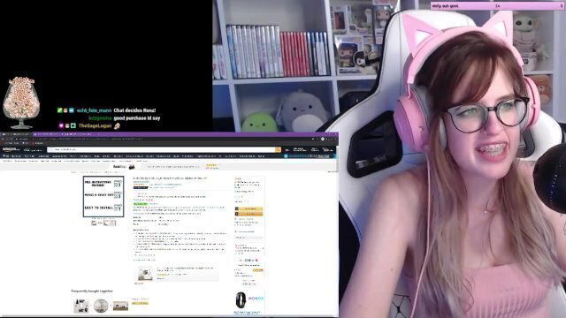 CUTE GIRL STREAMER SPENDING MONEY USELESS STUFF (SHYPHOEBE)