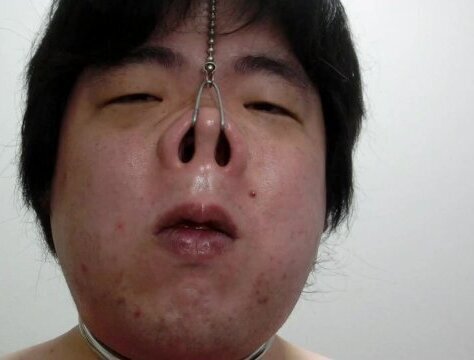 Nose hook masturbation５