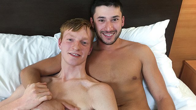 JasonSparksLive Amateur horny twinks suck another's dicks