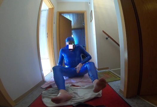 Neck-entry Catsuit without zipper