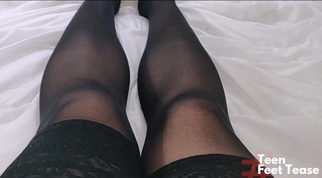 Perfect shows pretty feet (black nylon stockings)